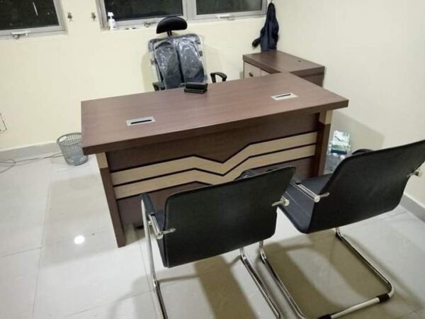 MD Table and Chair